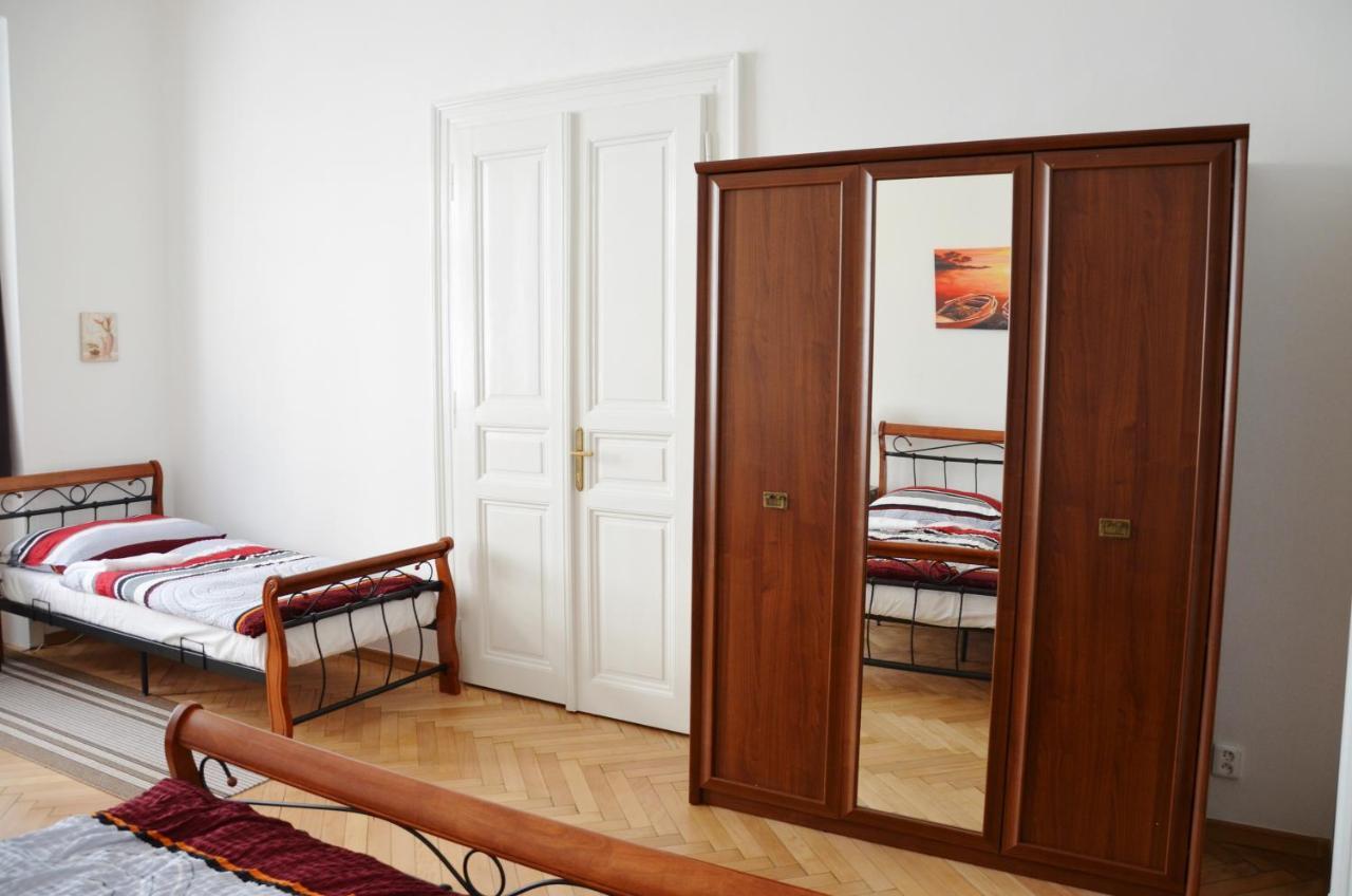Apartment In The Heart Of Prague Exterior photo